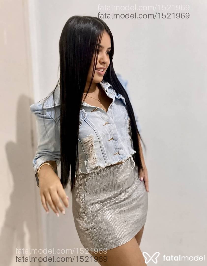Acompanhante mulher morena (o) de olhos pretos em Balneário Camboriú - Sara Aguiar