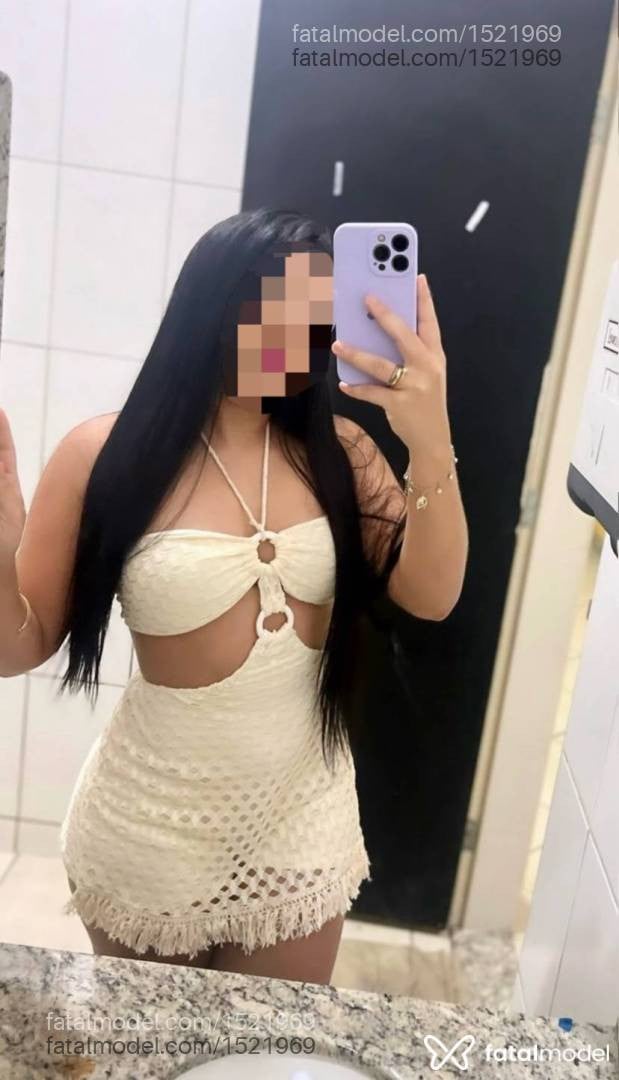 Acompanhante mulher morena (o) de olhos pretos - Sara Aguiar