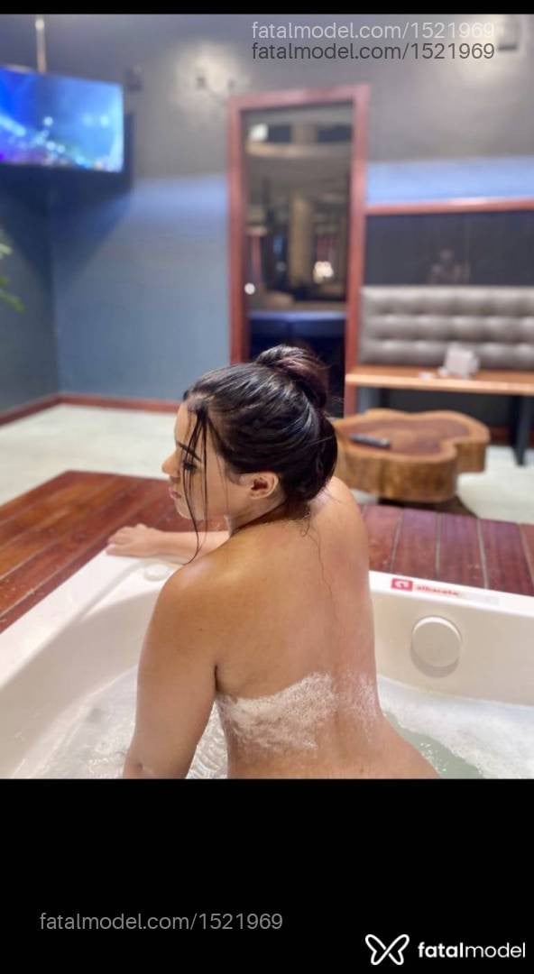 Acompanhante mulher morena (o) de olhos pretos em Curitiba - Sara Aguiar
