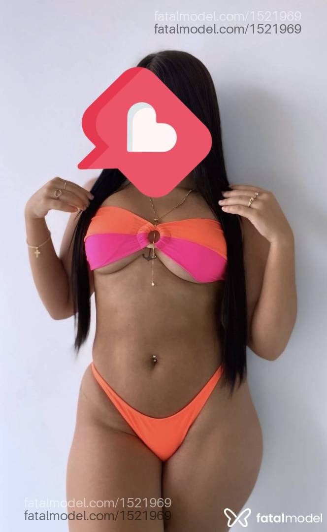 Acompanhante mulher morena (o) de olhos pretos - Sara Aguiar