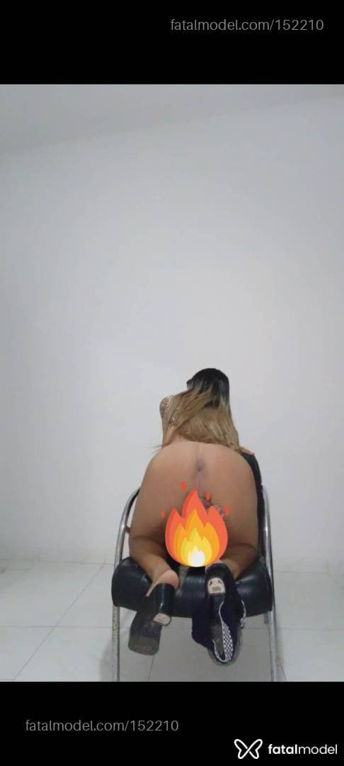 Acompanhante mulher trans morena (o) de olhos castanhos em Aracruz - Alicía Bitencourt