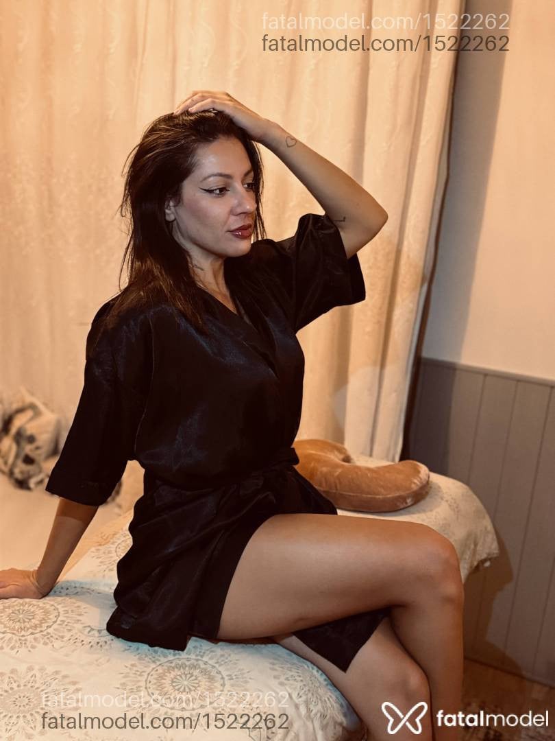 Acompanhante mulher morena (o) de olhos castanhos em Penha Acompanhante mulher morena (o) de olhos castanhos em Penha - Fernanda Ferraz