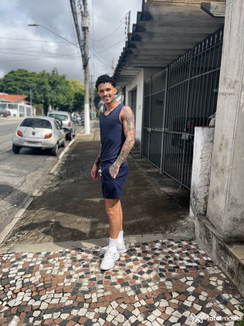 Acompanhante homem morena (o) de olhos castanhos em Belo Horizonte Acompanhante homem morena (o) de olhos castanhos em Belo Horizonte - Bruno Venturinni
