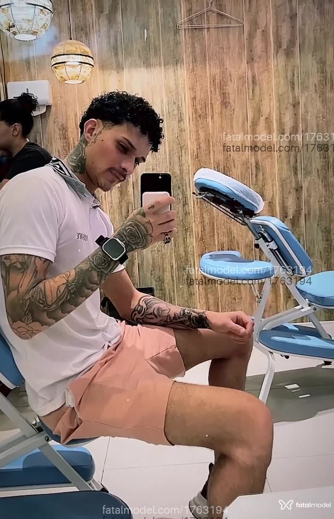 Acompanhante homem morena (o) de olhos castanhos em Belo Horizonte Acompanhante homem morena (o) de olhos castanhos em Belo Horizonte - Bruno Venturinni