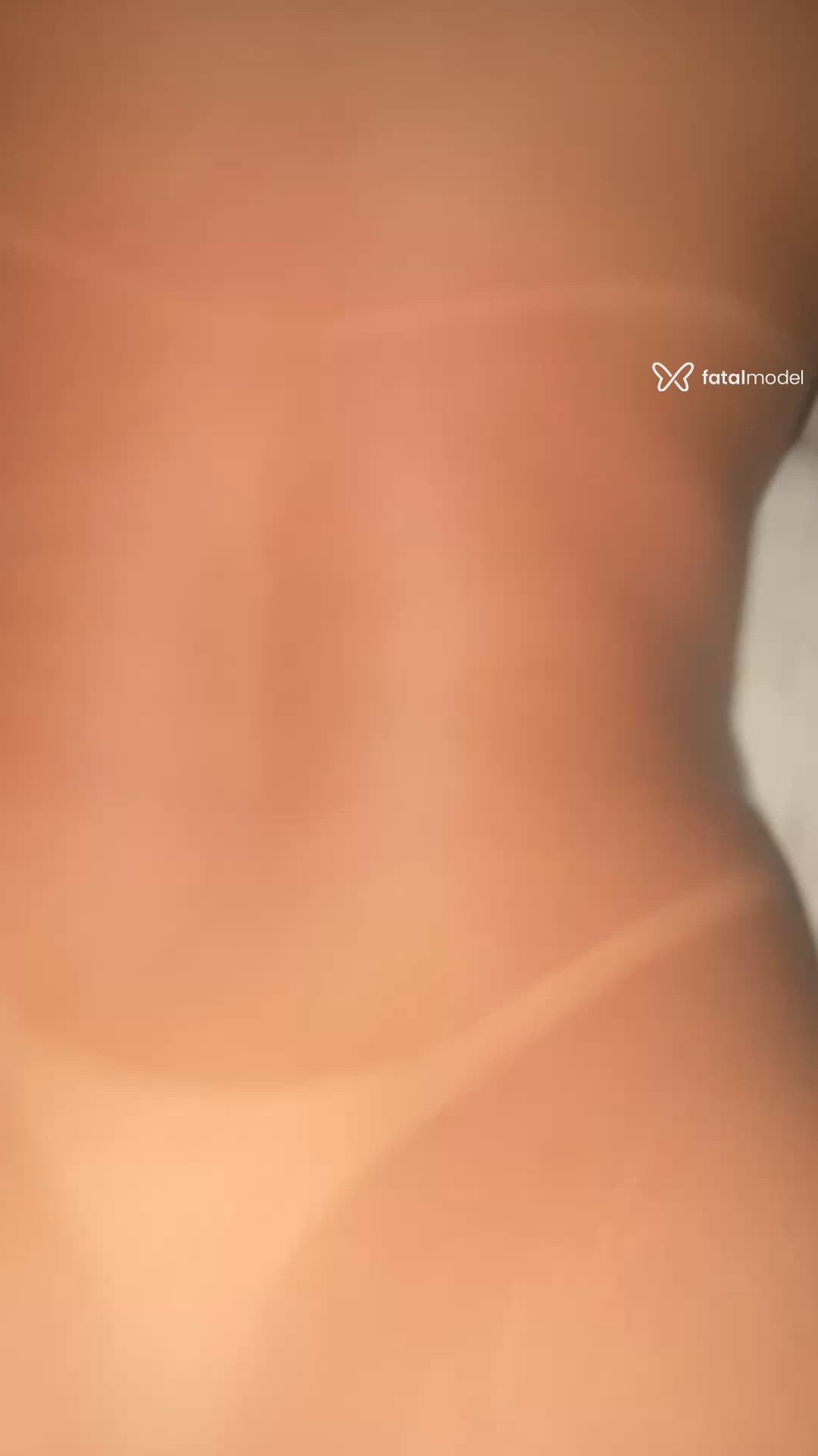 Acompanhante mulher morena (o) de olhos castanhos - Olívia