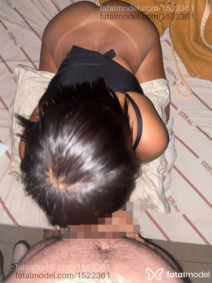 Acompanhante mulher morena (o) de olhos castanhos - Olívia