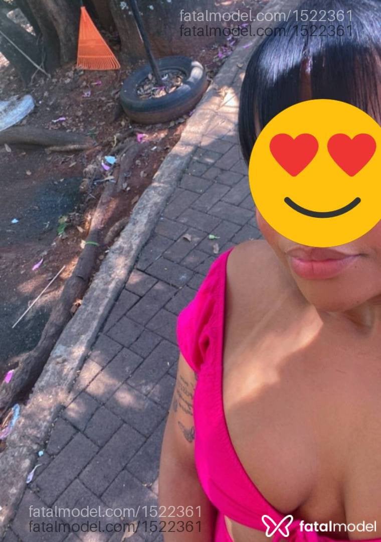 Acompanhante mulher morena (o) de olhos castanhos - Olívia