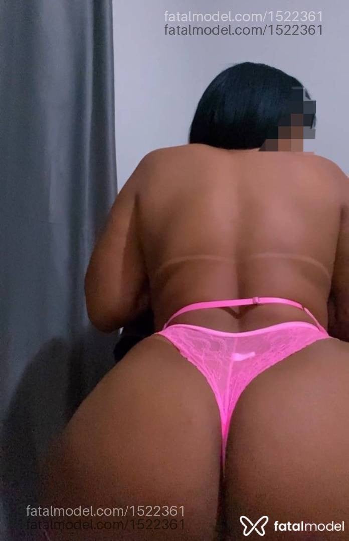 Acompanhante mulher morena (o) de olhos castanhos - Olívia
