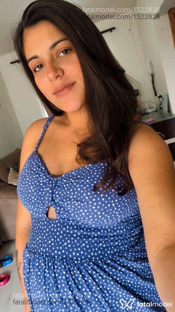 Acompanhante mulher com cabelo castanho de olhos castanhos em Barra Velha Acompanhante mulher com cabelo castanho de olhos castanhos em Barra Velha - Lari Andrade