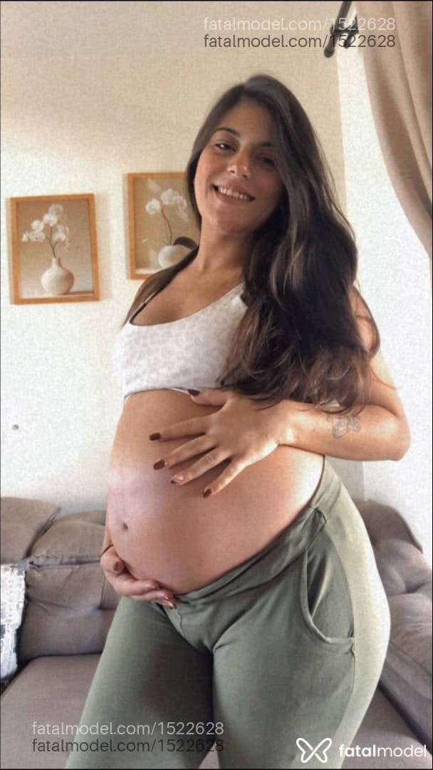 Acompanhante mulher com cabelo castanho de olhos castanhos em Barra Velha - Lari Andrade