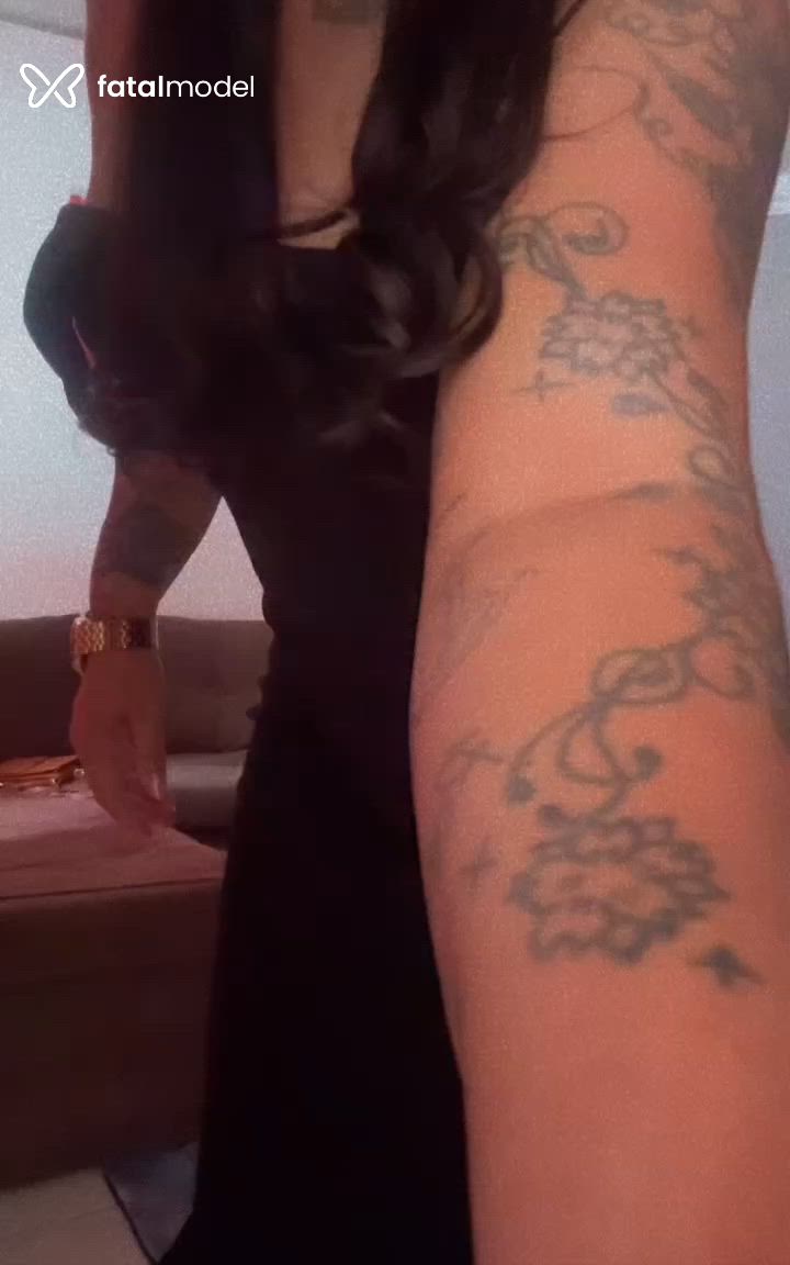 Acompanhante mulher morena (o) de olhos castanhos - Nicoly