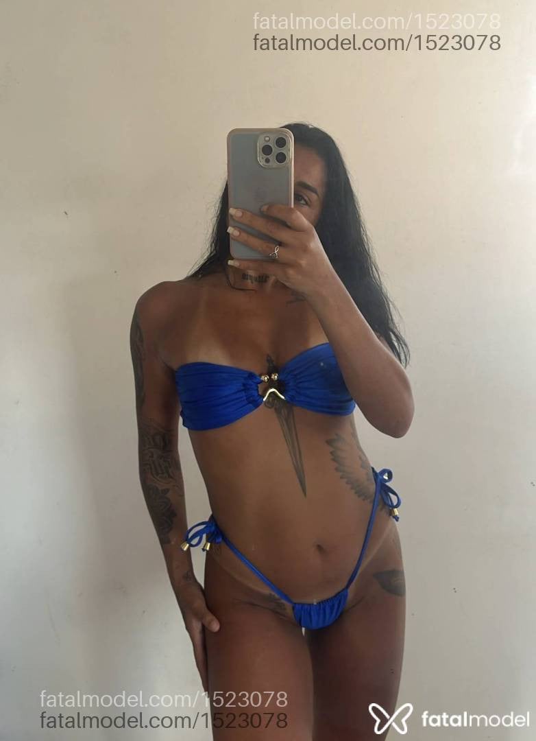Acompanhante mulher morena (o) de olhos castanhos - Cléo Amaral