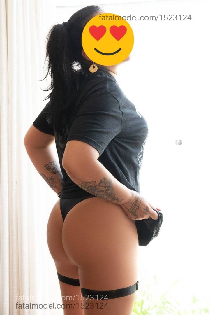 Acompanhante mulher morena (o) de olhos pretos em Santa Cruz do Sul - Débora