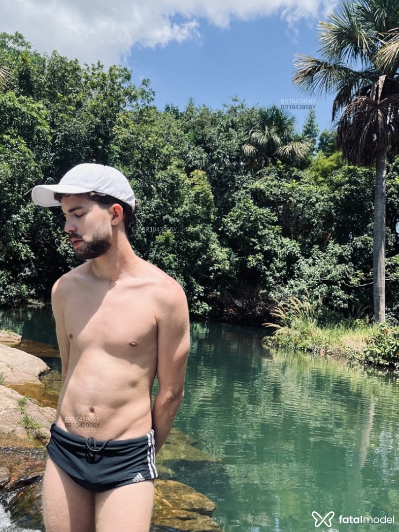 Acompanhante homem loira (o) de olhos verdes em São Paulo - Lucas leal