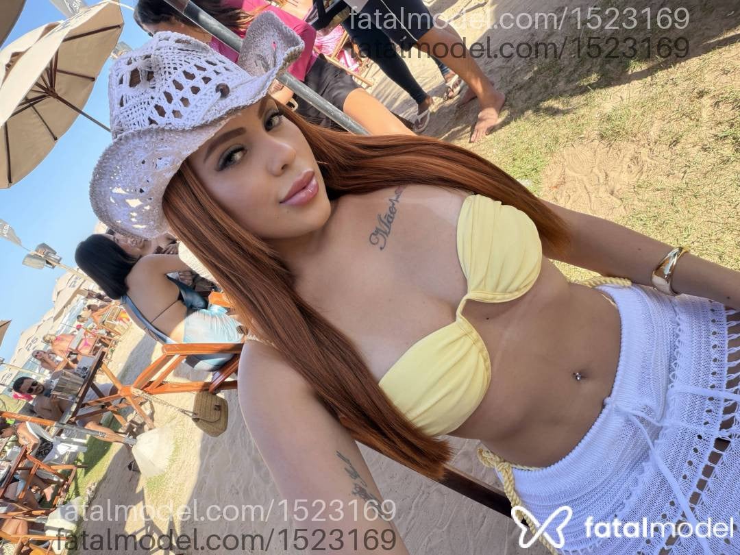 Acompanhante mulher ruiva (o) de olhos castanhos - Antonella Liz