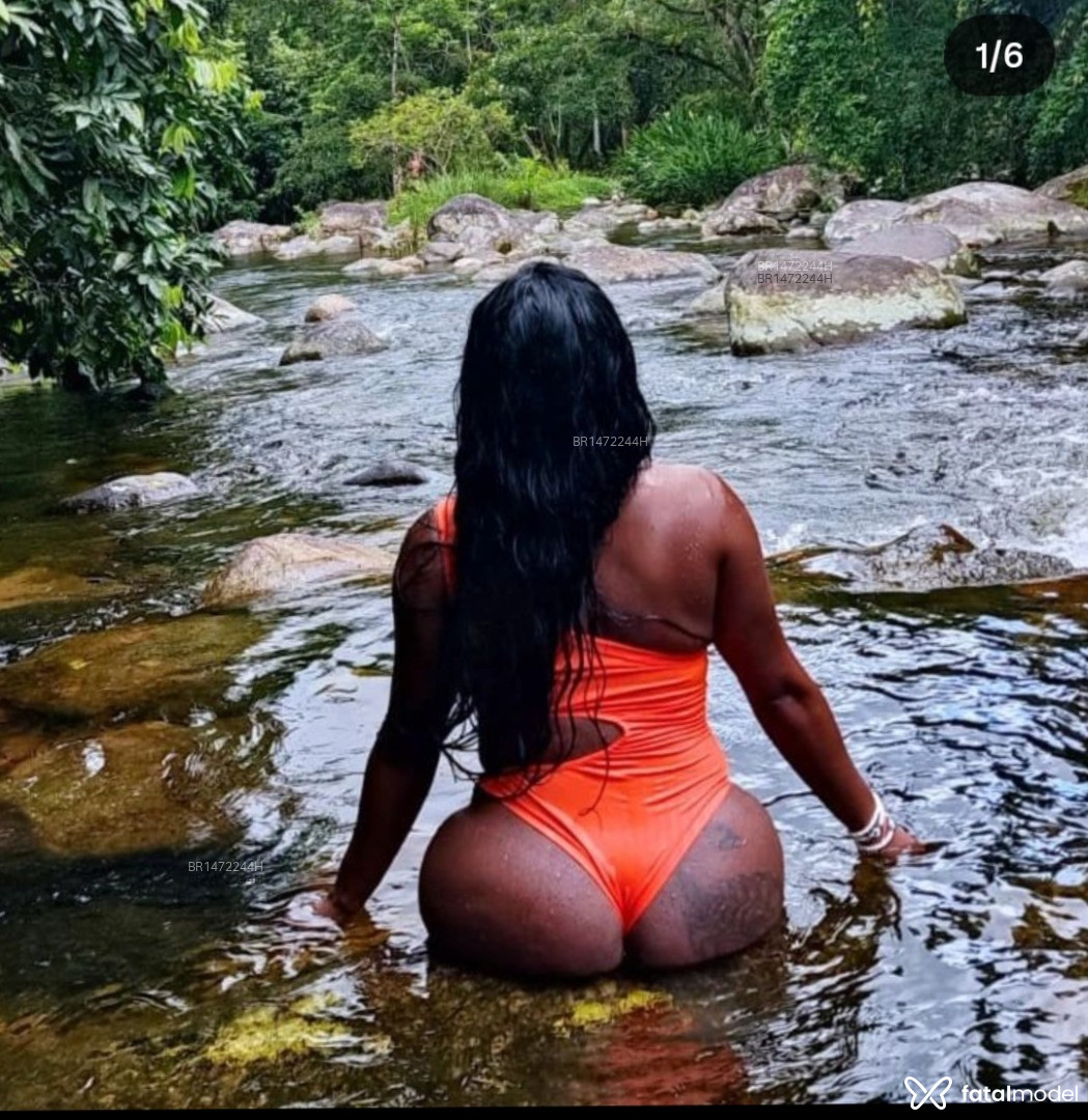Acompanhante mulher morena (o) de olhos castanhos em Jaraguá do Sul - Negratuane