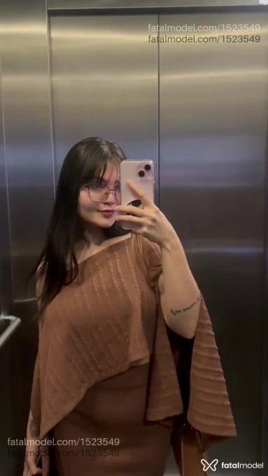 Acompanhante mulher morena (o) de olhos castanhos em Goiânia Acompanhante mulher morena (o) de olhos castanhos em Goiânia - Mika Ozu