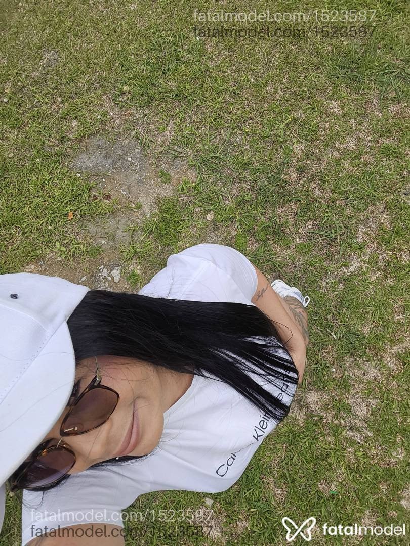 Acompanhante mulher morena (o) de olhos pretos - SILVANA MAmasita