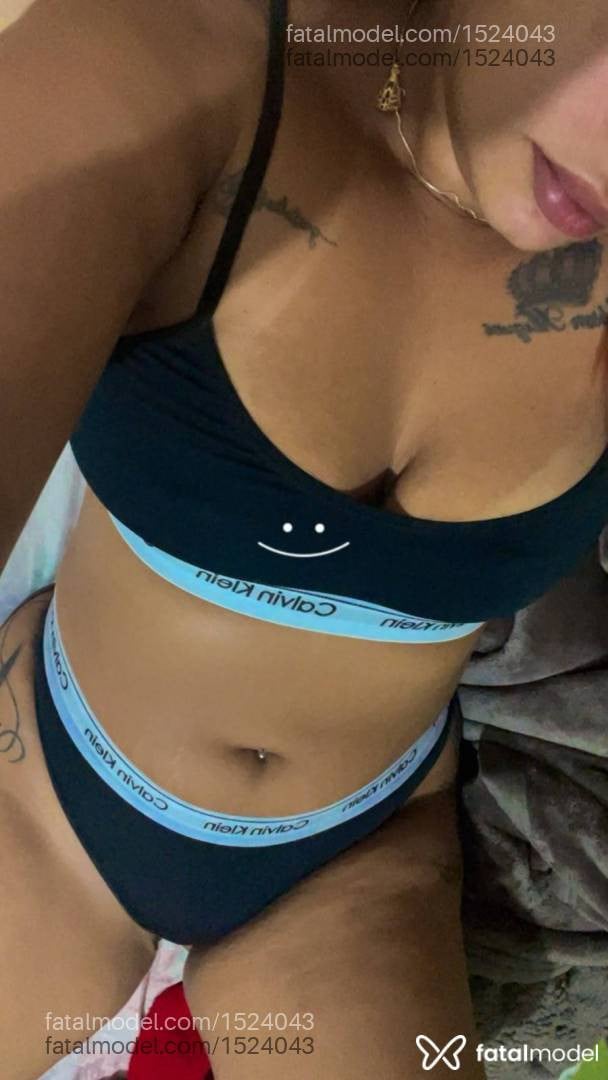 Acompanhante mulher morena (o) de olhos castanhos - Andressa Fernandes