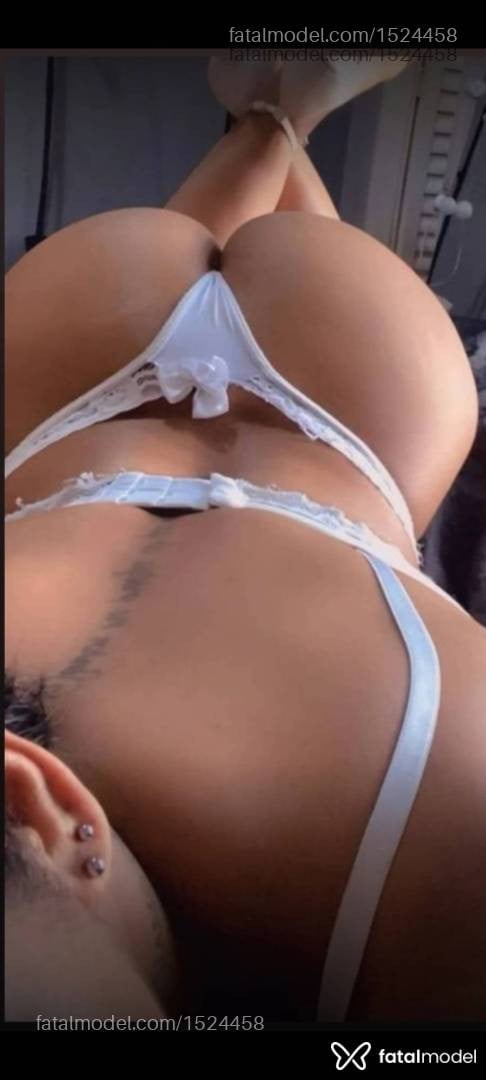 Acompanhante mulher morena (o) de olhos castanhos em Uberlândia - Lorena