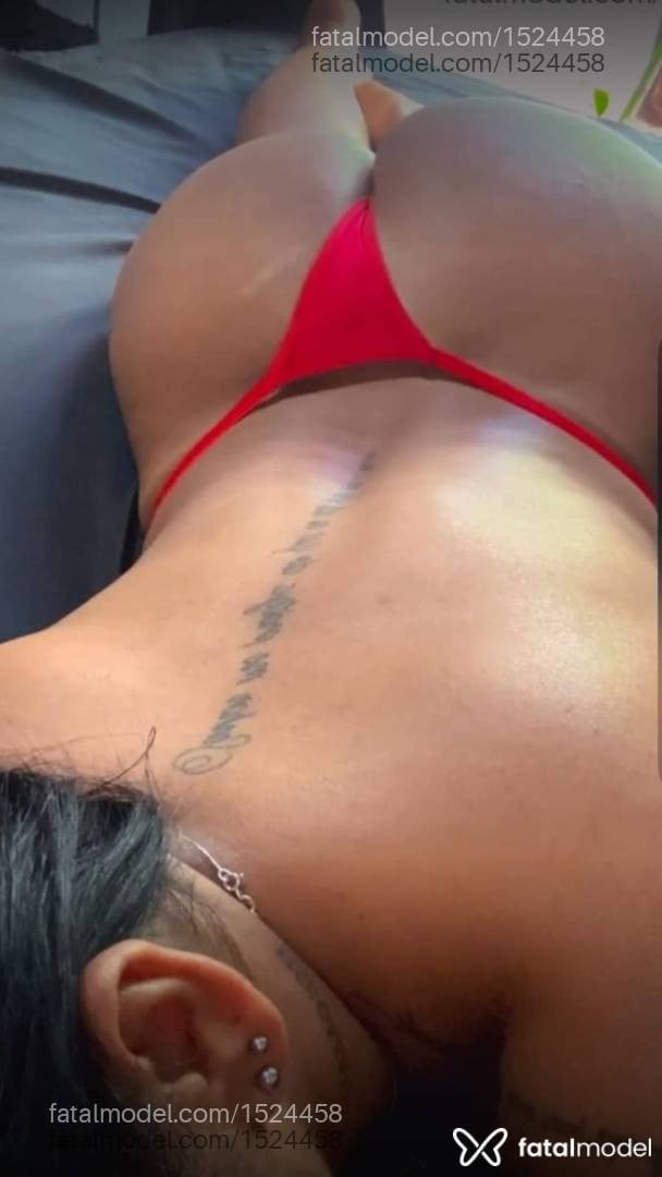 Acompanhante mulher morena (o) de olhos castanhos - Lorena
