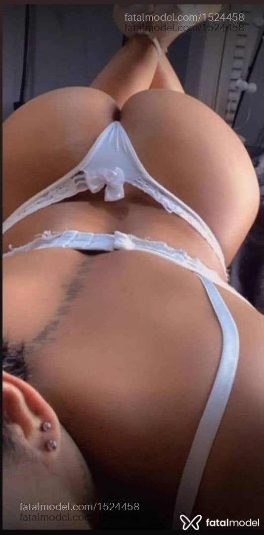 Acompanhante mulher morena (o) de olhos castanhos em Uberlândia - Lorena