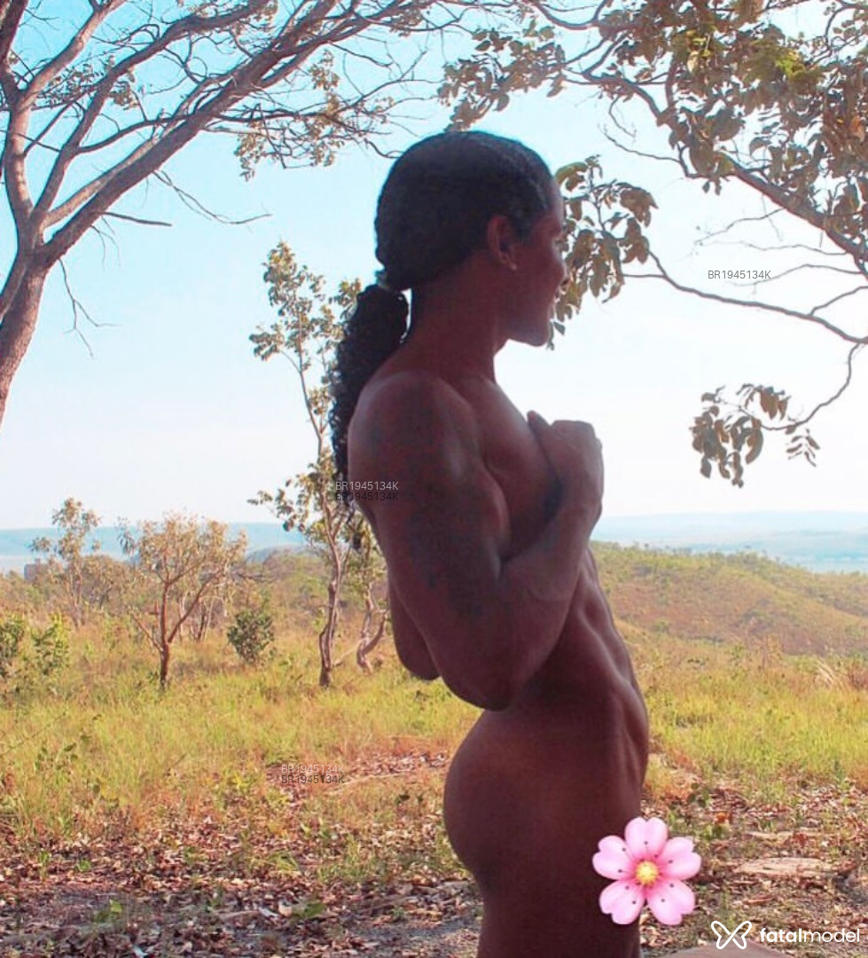 Acompanhante homem morena (o) de olhos pretos em Virtual - Shiva