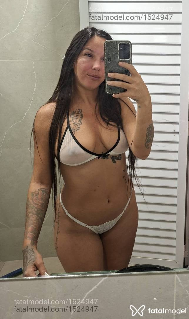 Acompanhante mulher morena (o) de olhos castanhos - Patrícia