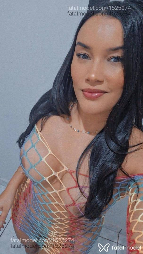 Acompanhante mulher com cabelo castanho de olhos castanhos em Três Lagoas - Maya