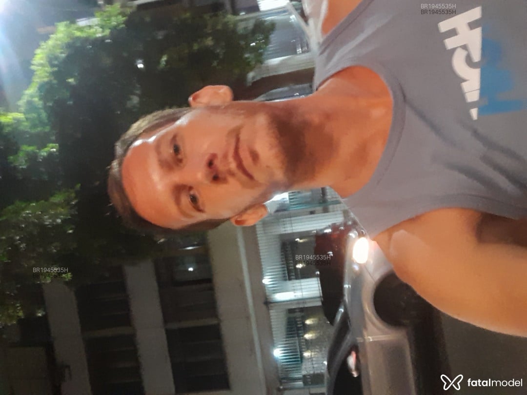 Acompanhante homem loira (o) de olhos verdes em Rio de Janeiro - Rick gomes