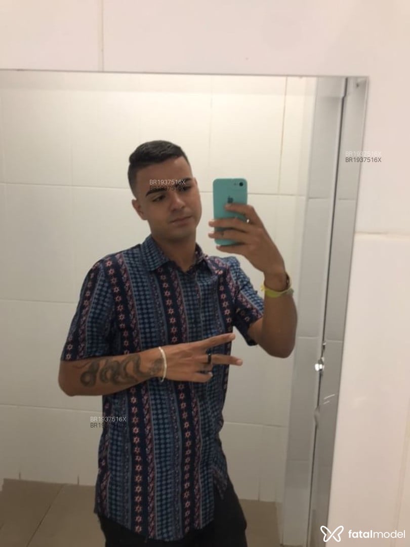 Acompanhante homem morena (o) de olhos pretos em Brasília - Rodrigo
