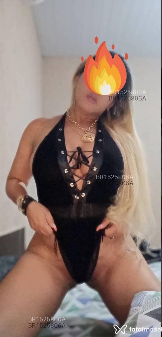 Acompanhante mulher loira (o) de olhos castanhos em Lucas do Rio Verde - Mannuela Alves