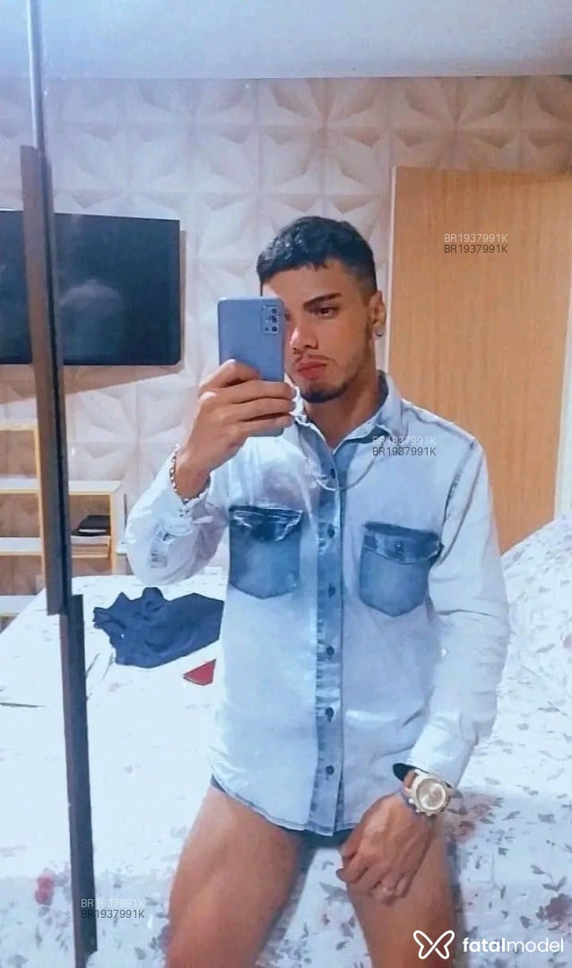 Acompanhante homem loira (o) de olhos castanhos em Manaus - Paulo Afonso