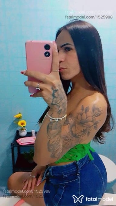 Acompanhante travesti com cabelo castanho de olhos pretos em Bauru - Nathally Oliveira