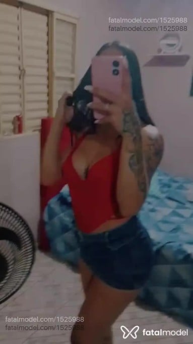 Acompanhante travesti com cabelo castanho de olhos pretos em Bauru - Nathally Oliveira