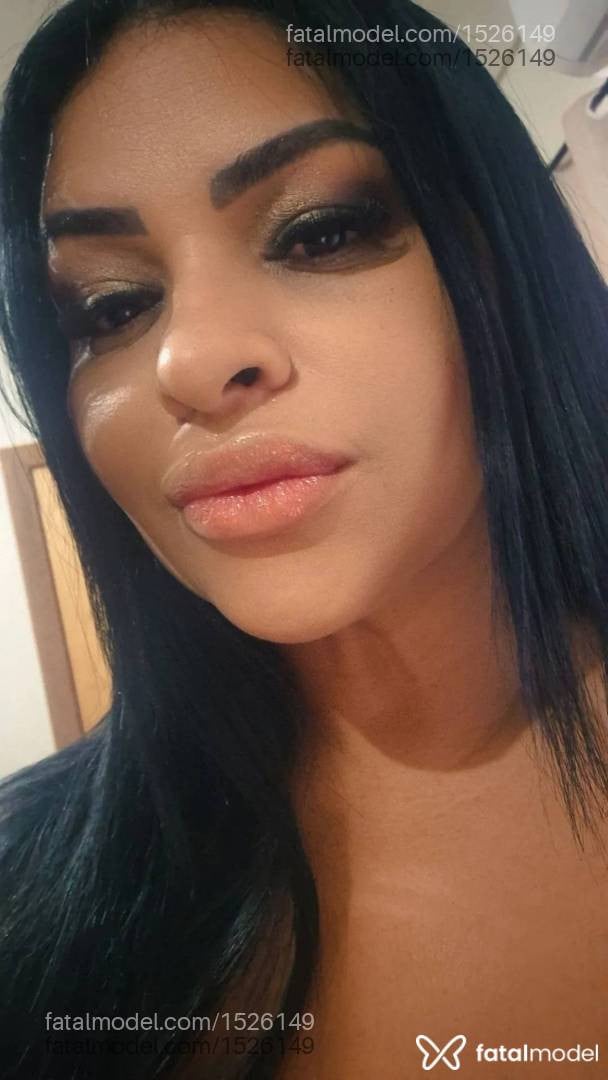 Acompanhante mulher morena (o) de olhos castanhos - Letícia Lins