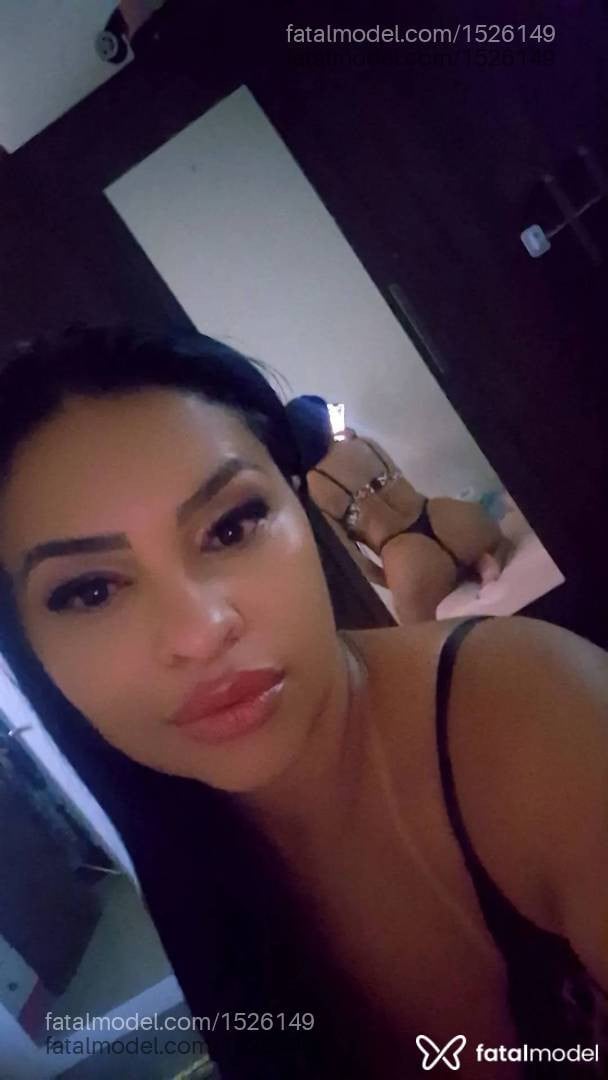 Acompanhante mulher morena (o) de olhos castanhos - Letícia Lins