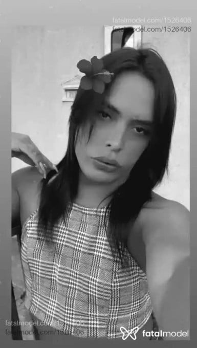 Acompanhante travesti morena (o) de olhos pretos em Presidente Epitácio - Zamel Velásquez