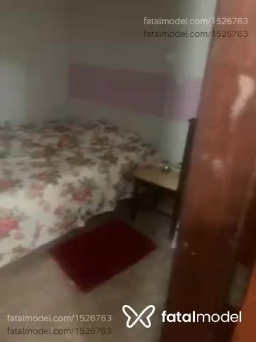 Acompanhante mulher com cabelo castanho de olhos castanhos em Uberaba - Melmel