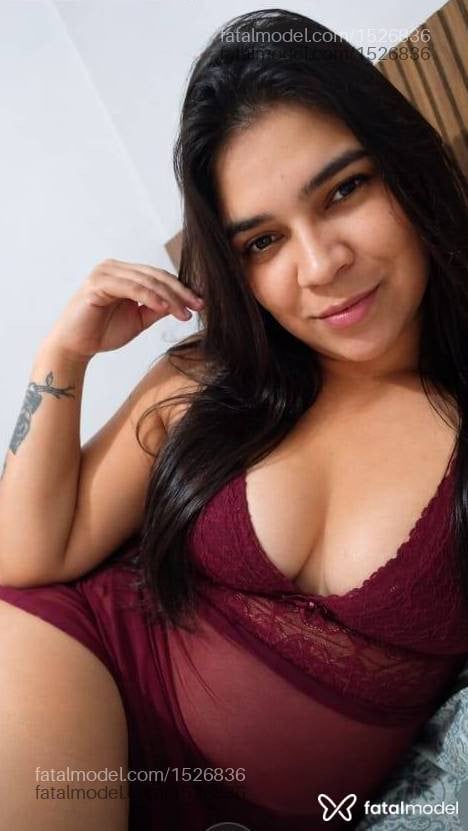 Acompanhante mulher morena (o) de olhos castanhos - Anny