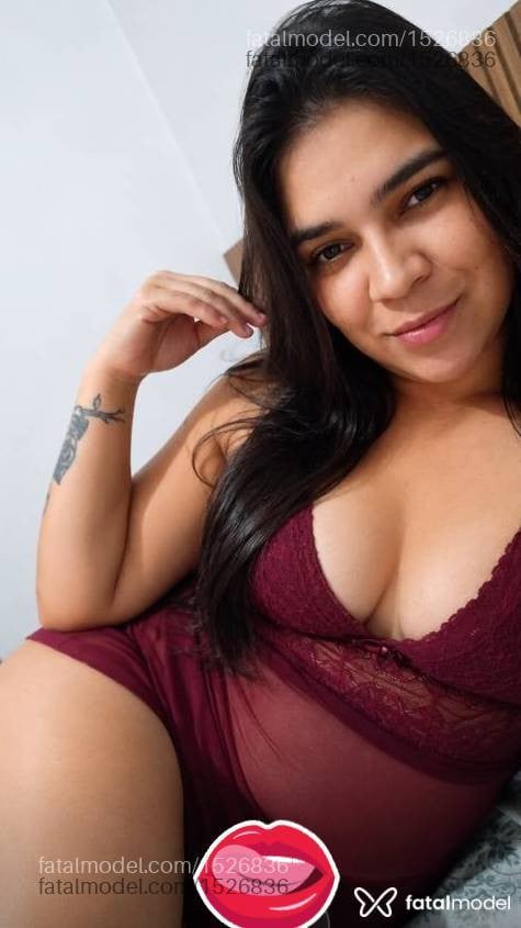 Acompanhante mulher morena (o) de olhos castanhos - Anny