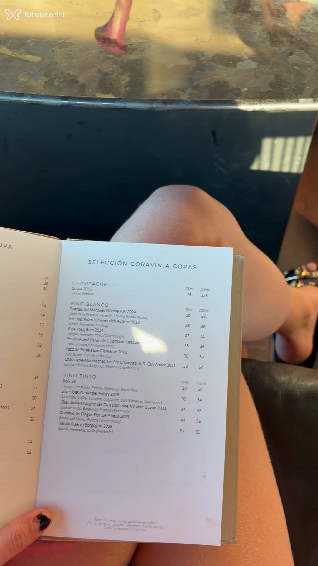 Acompanhante mulher loira (o) de olhos castanhos - Gabi Videla