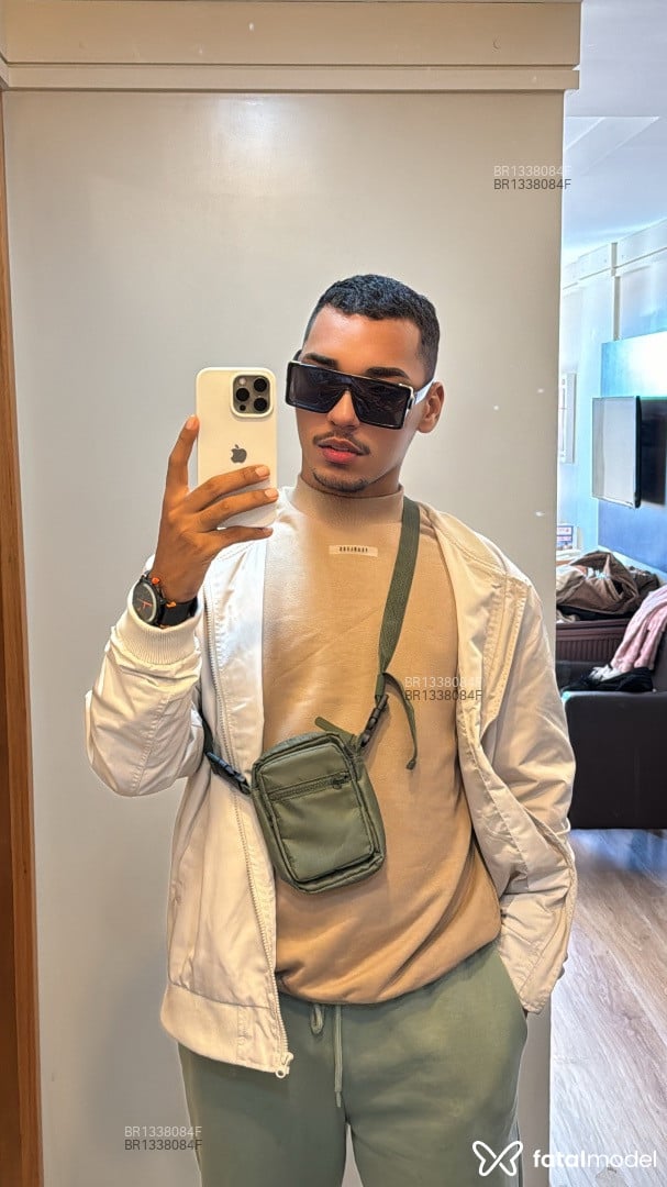 Acompanhante homem morena (o) de olhos castanhos em São Luís - Rony Limah