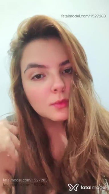 Acompanhante mulher com cabelo castanho de olhos castanhos em Virtual Acompanhante mulher com cabelo castanho de olhos castanhos em Virtual - Jéssica Andrade