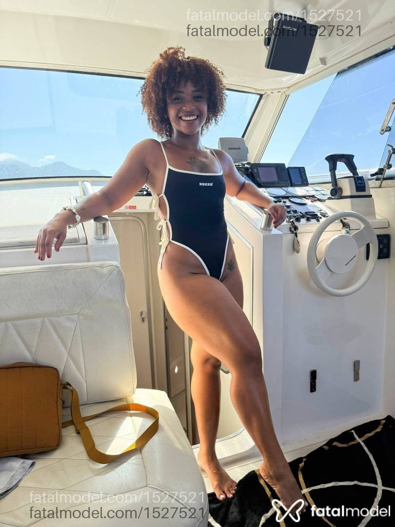 Acompanhante mulher morena (o) de olhos mel em Rio de Janeiro - Dandara Cruz