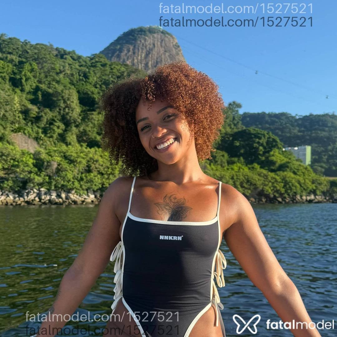 Acompanhante mulher morena (o) de olhos mel em Rio de Janeiro - Dandara Cruz