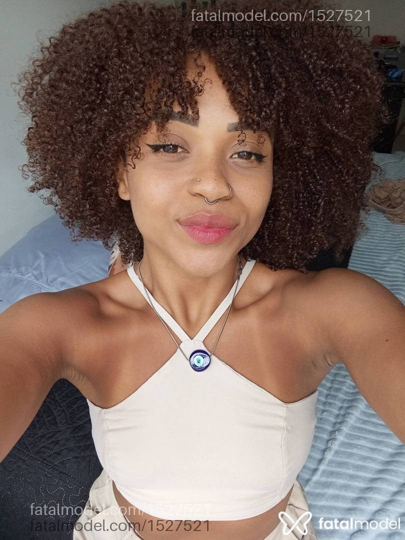 Acompanhante mulher morena (o) de olhos mel em Rio de Janeiro - Dandara Cruz