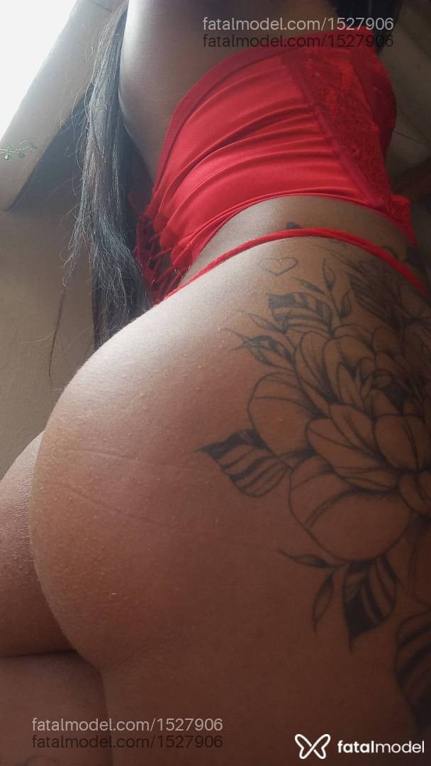 Acompanhante travesti morena (o) de olhos castanhos - Moreninhaw