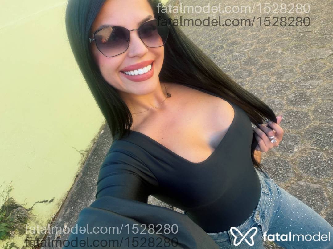 Acompanhante mulher morena (o) de olhos castanhos - Nathalia Lemes Acompanhante mulher morena (o) de olhos castanhos - Nathalia Lemes