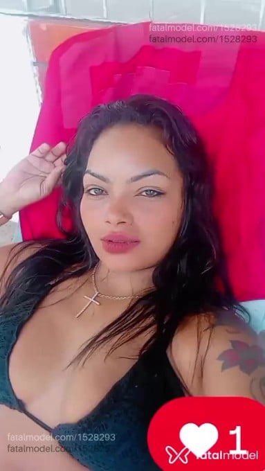 Acompanhante mulher morena (o) de olhos castanhos em Cáceres - Indianara Ferrari